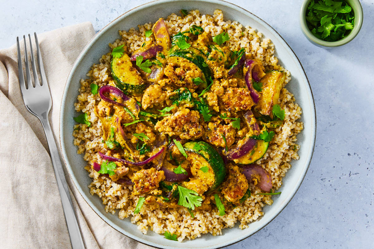 Repas futé : Cari de Beyond Meat® et épinards à la noix de coco