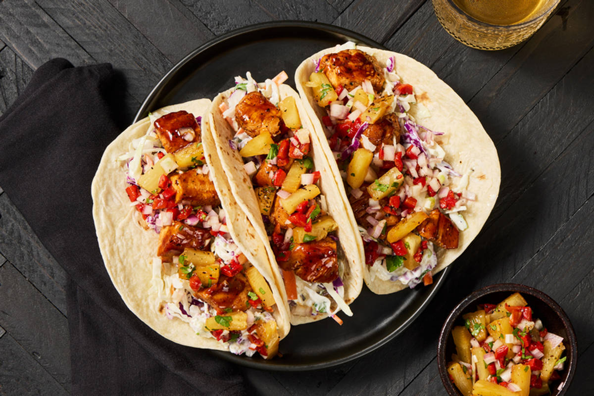 Tacos de poulet bio à l'hawaïenne