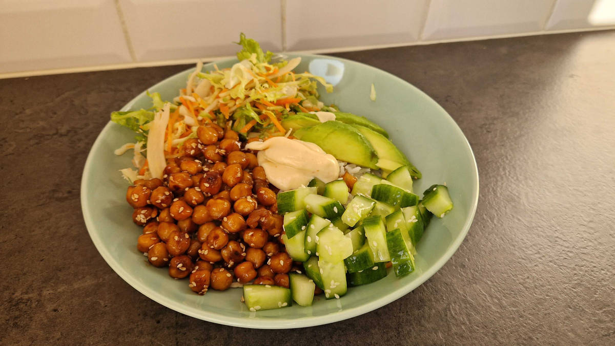Sweet chilli miso glazed chickpea bowl