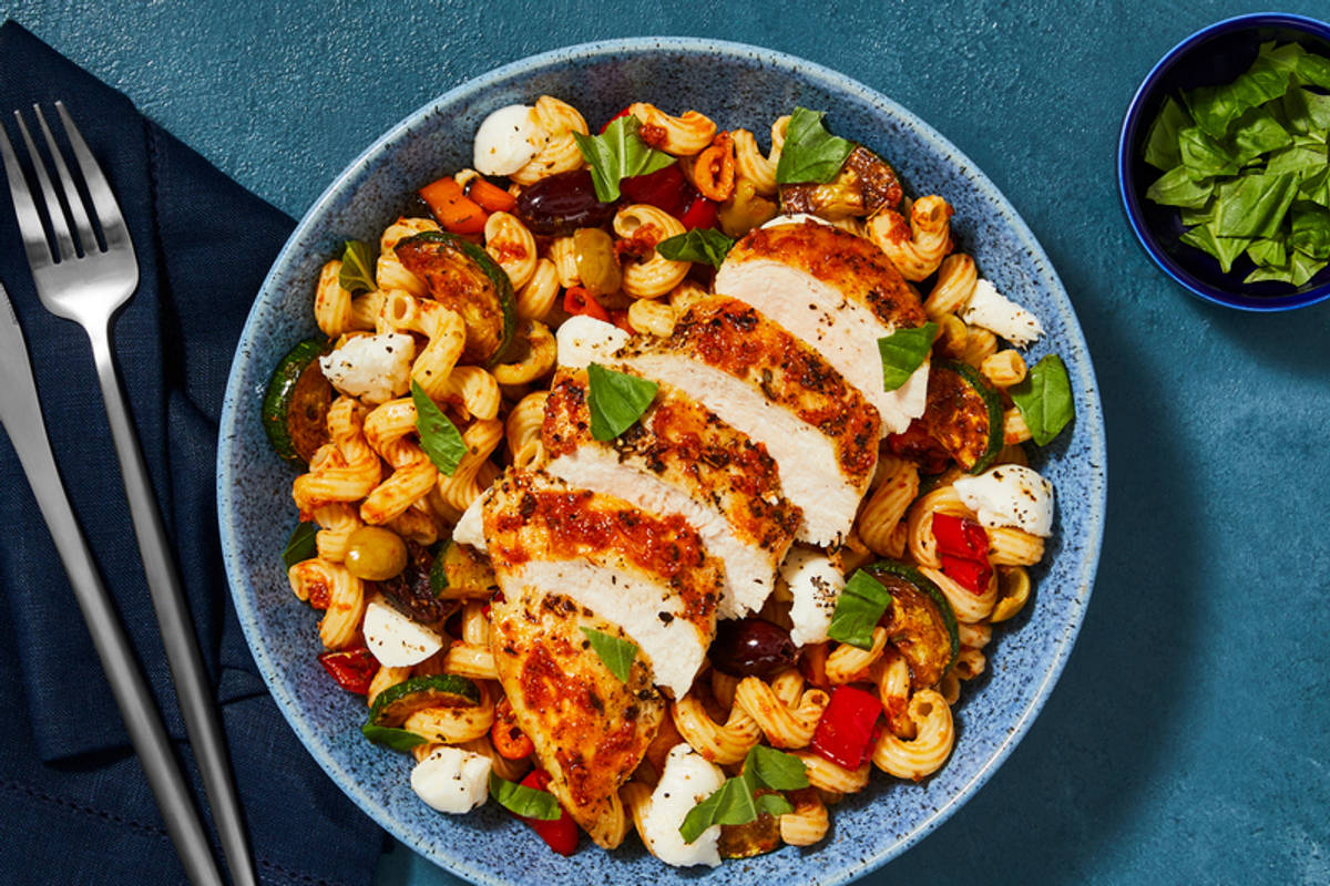 Italian-Inspired Chicken and Antipasto Pasta