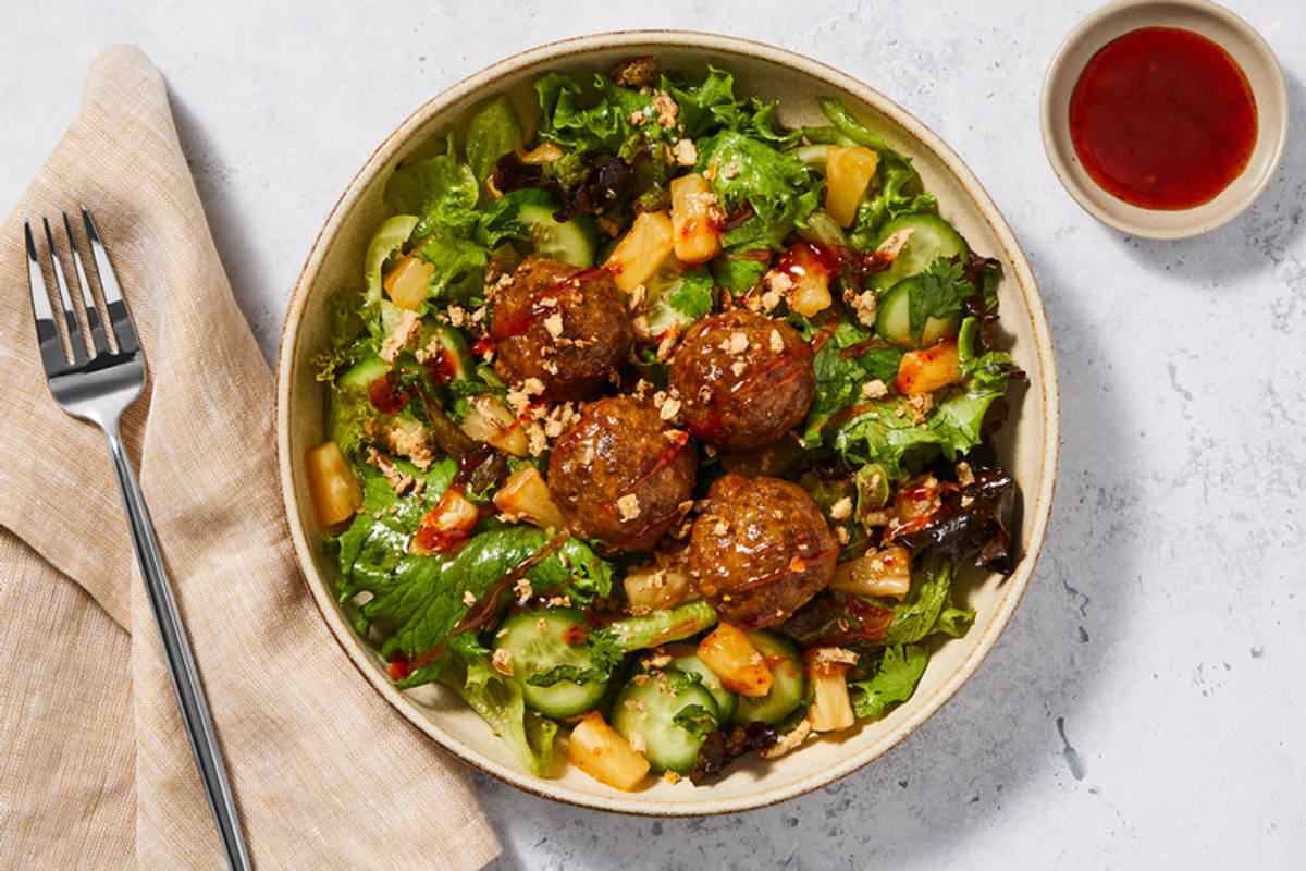 Smart Thai Turkey Meatball Salad