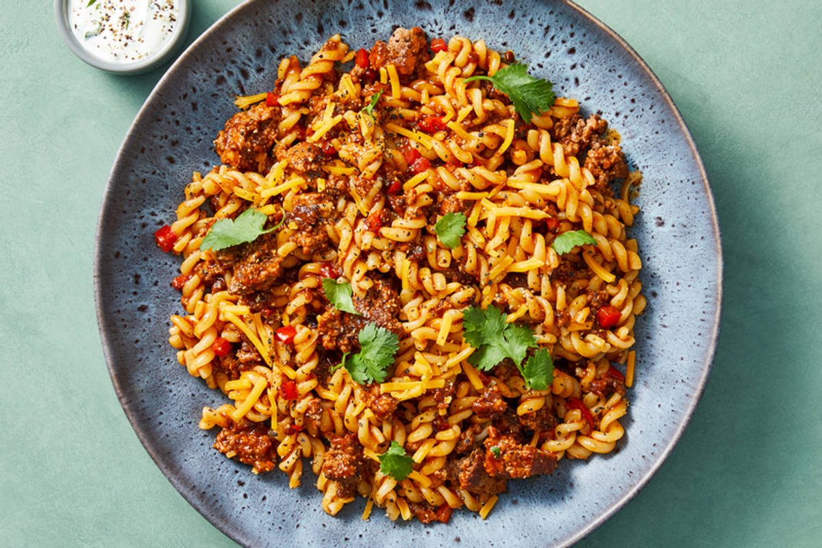 SuperQuick Cheesy Beef Enchilada-Style Pasta