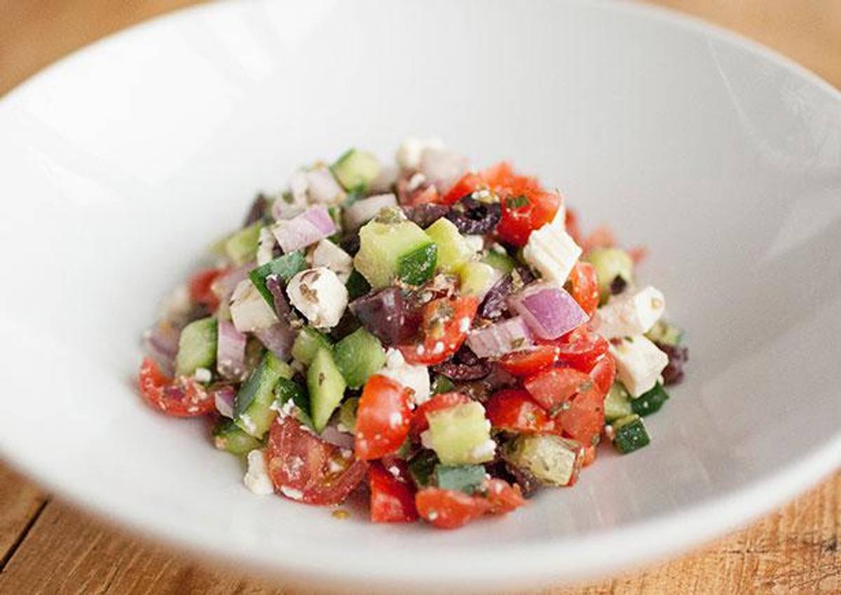 Chopped Greek Salad (v)