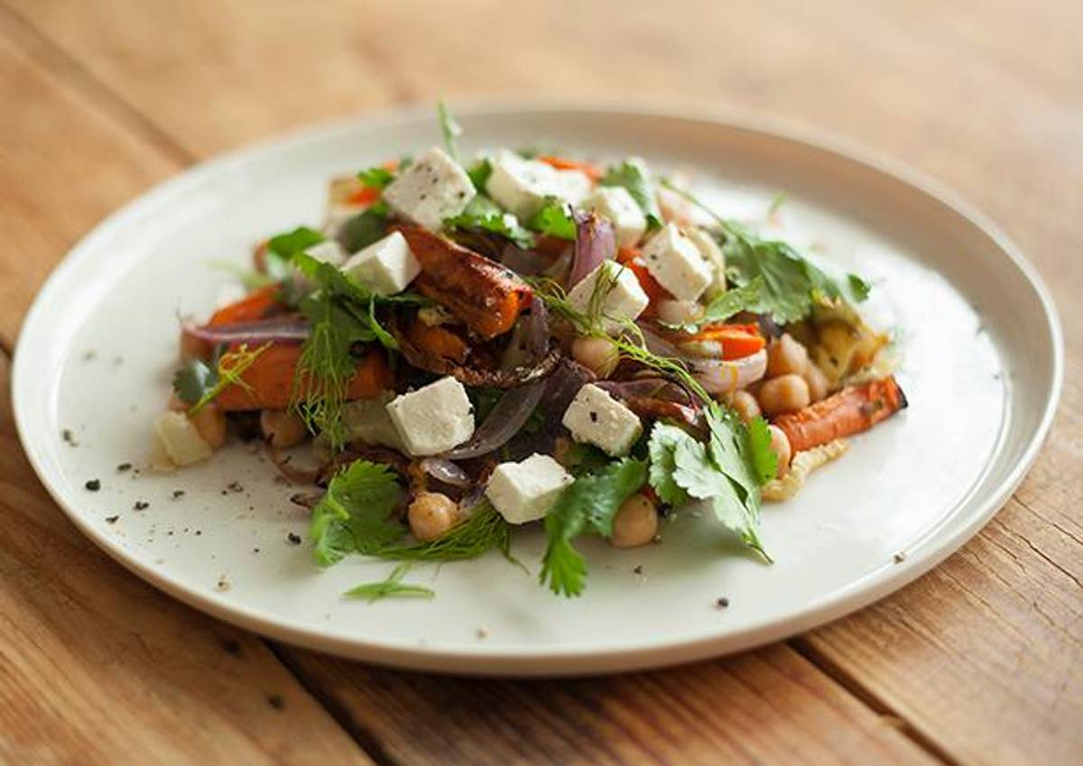 Roasted Carrot and Fennel with Caramelised Onion