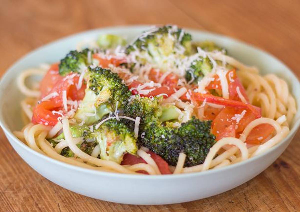 Lemon Broccoli Pasta (v)