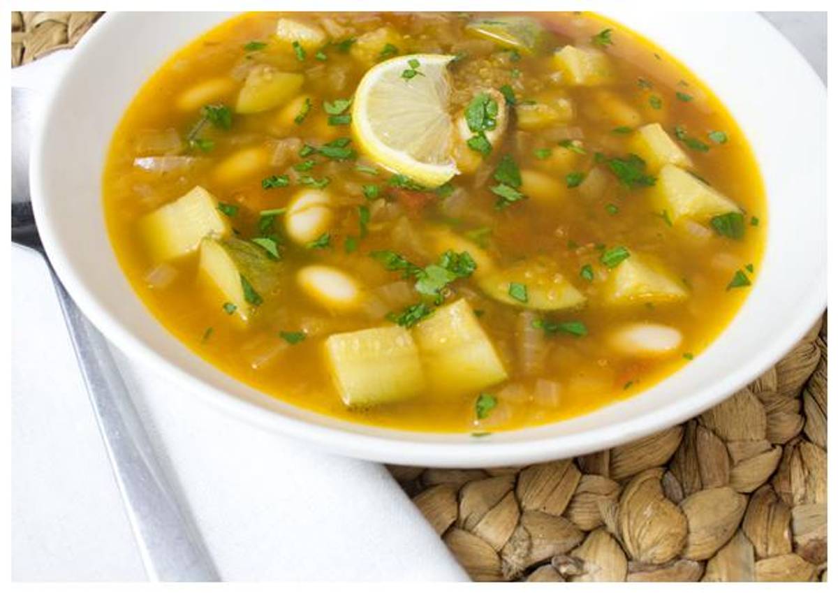 Lemony Quinoa Soup