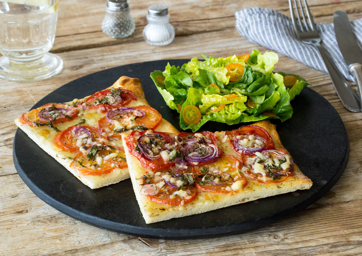Tricolore Pizza