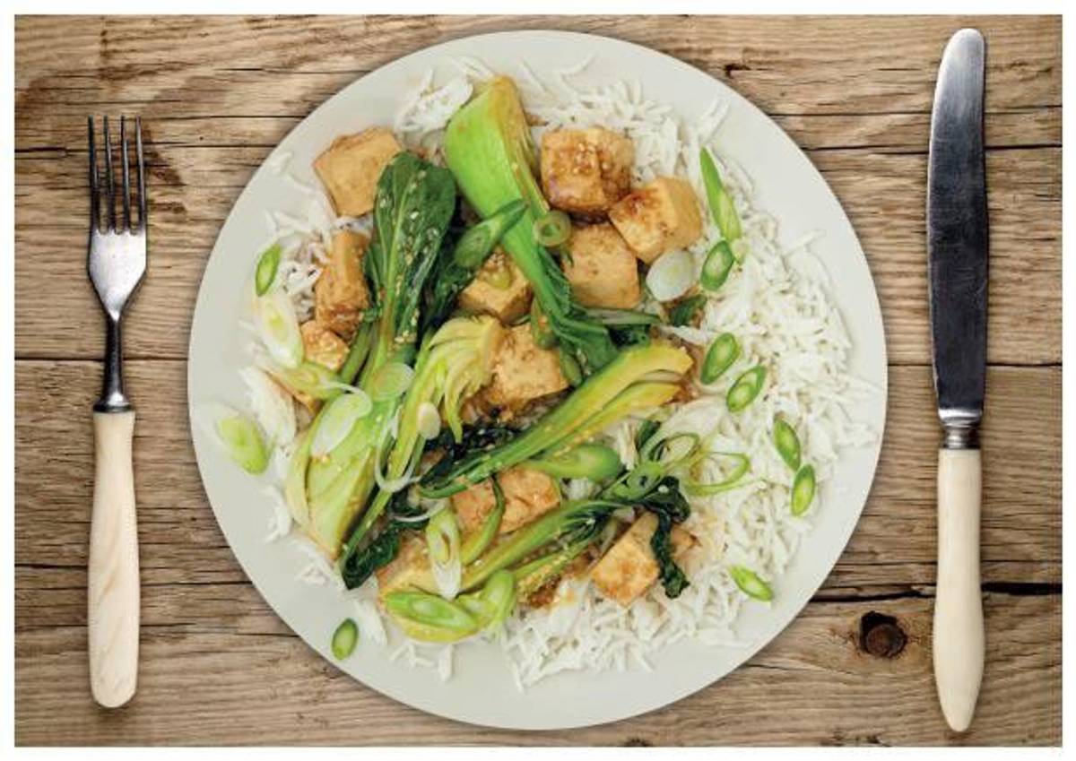 Asiatische Pak Choi-Tofu-Pfanne 
