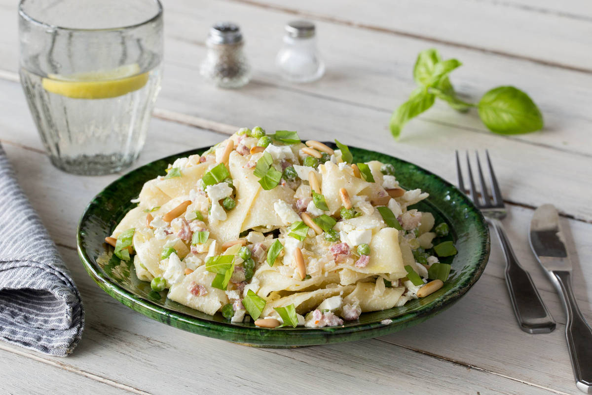 Fresh Basil and Pea Pappardelle