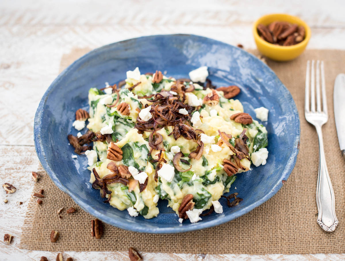 Pastinaak-veldslastamppot met feta en pecannoten