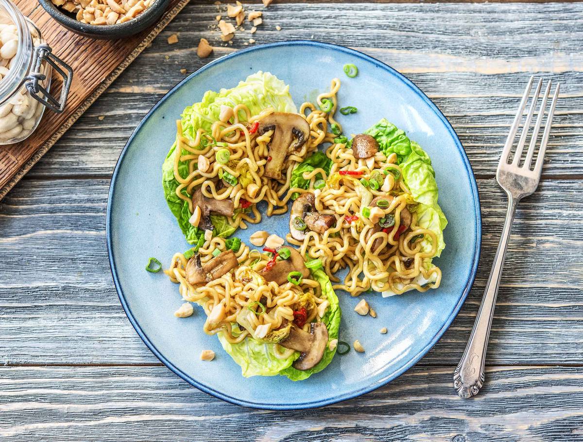 Nouilles aux champignons blonds