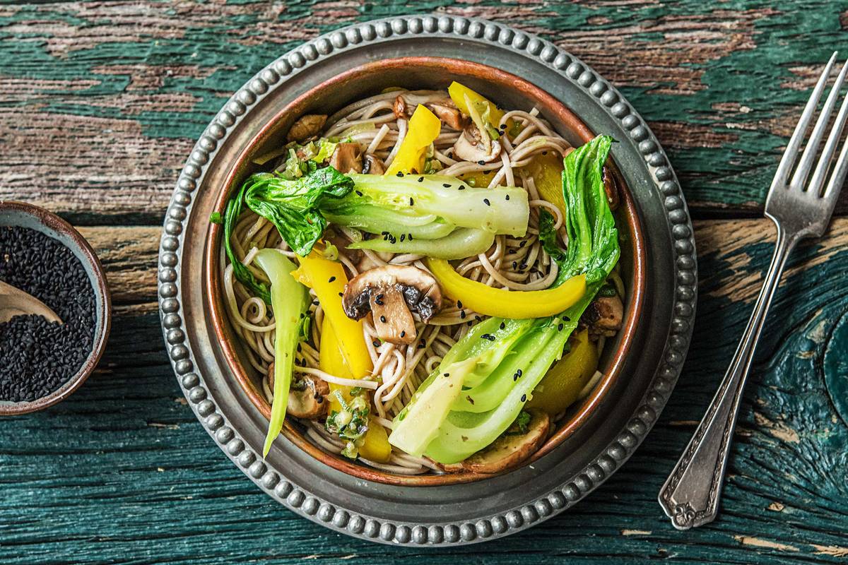 Sobanudel-Gemüse-Bratpfanne