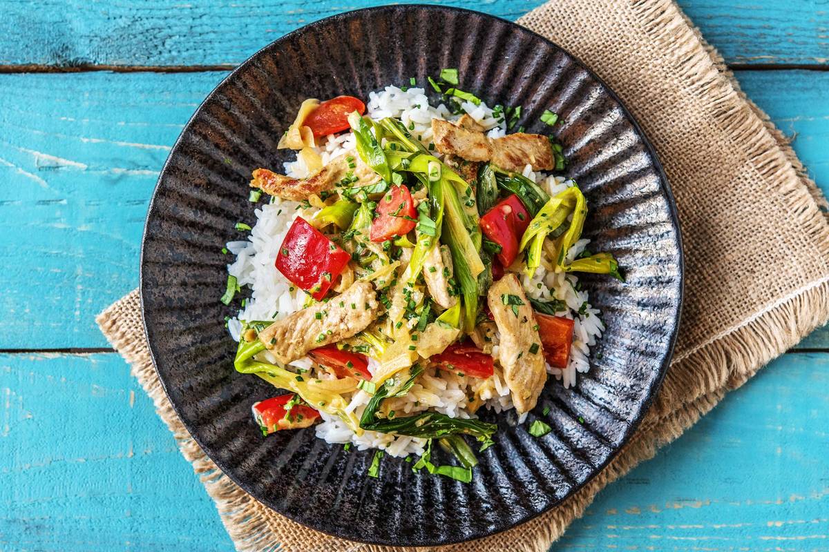 Schweinelachsstreifen auf Basmatireis,