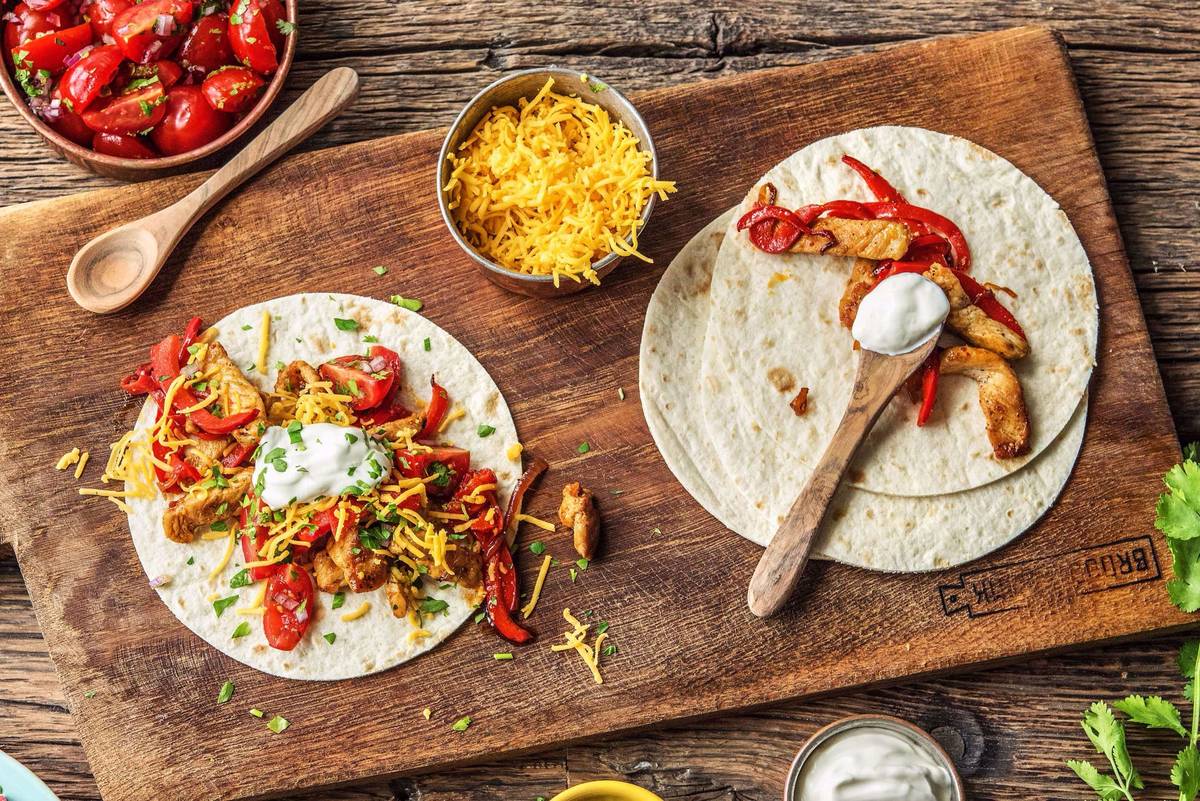 w1-r3 Fun-Day Fajita Bar