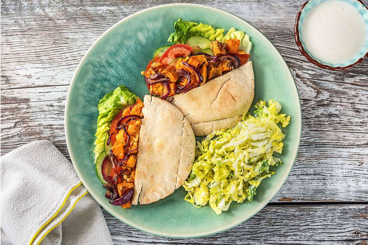 Pita-Burger mit gebackener Süßkartoffel,