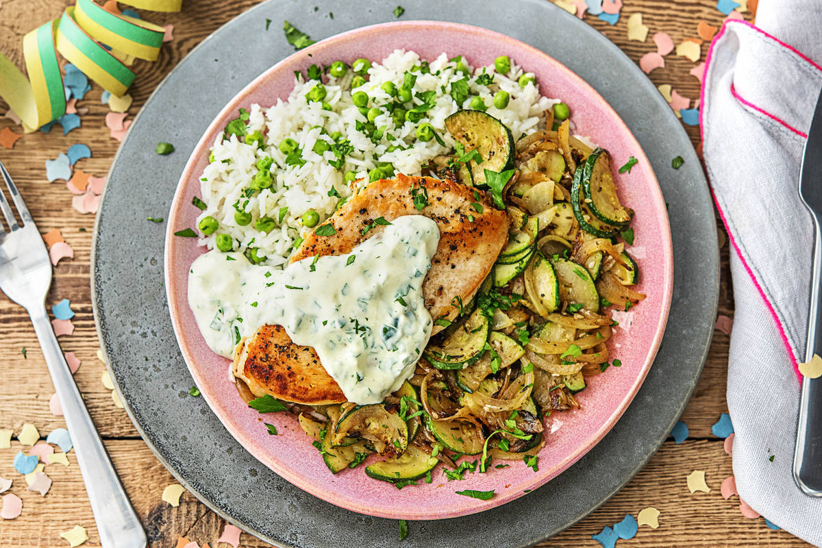 Zarte Pouletbrust auf Zucchettigemüse,