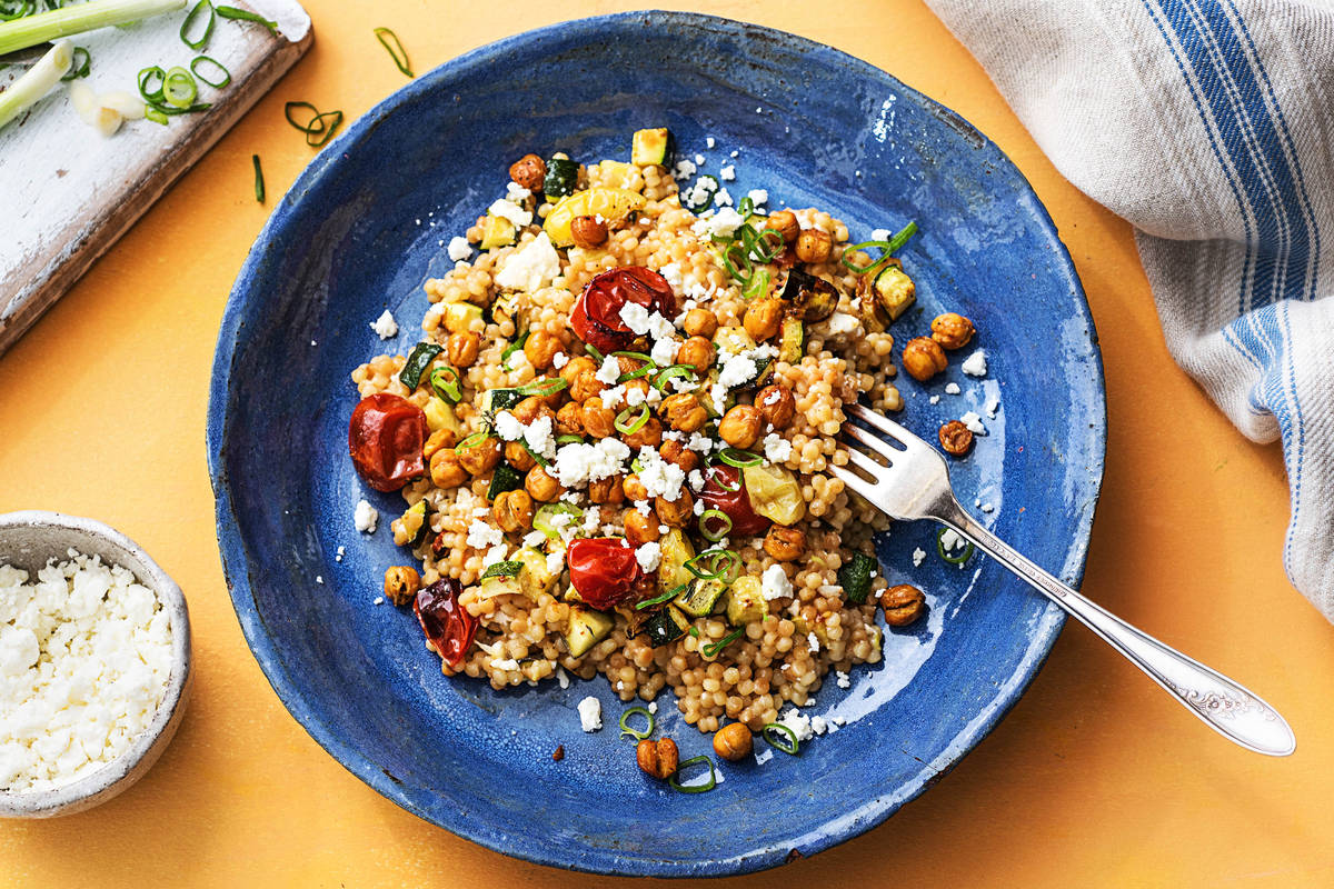 w23-r10 Chickpea-Powered Mediterranean Couscous