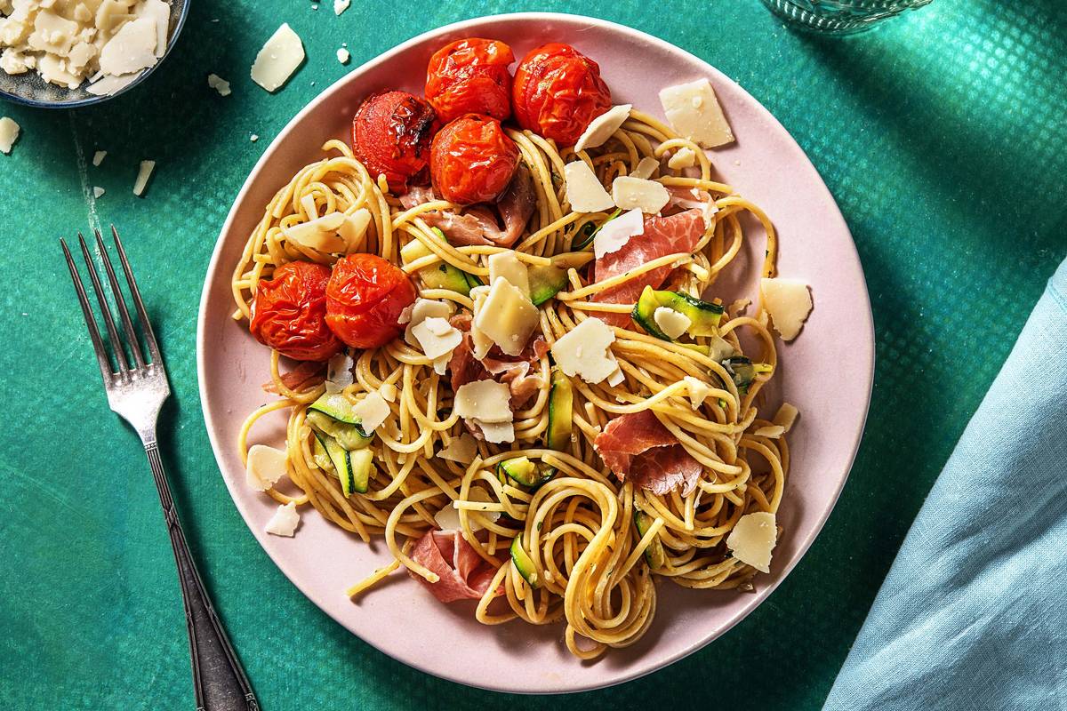 Spaghetti au jambon serrano et au poivron jaune