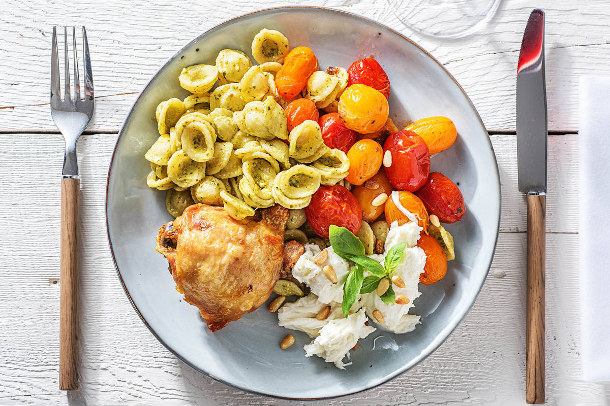 Gekonfijte kippendij met romige orecchiette