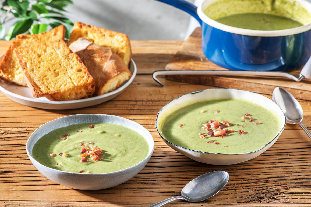 Zucchini-Creme-Suppe mit Bacon