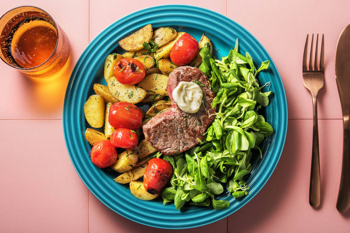 Rindersteak mit geschmorten Tomaten,