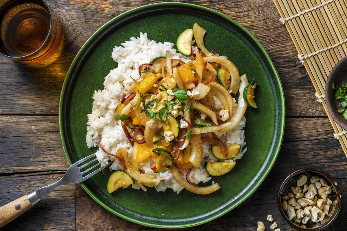 Knackige Gemüsepfanne mit Fenchel