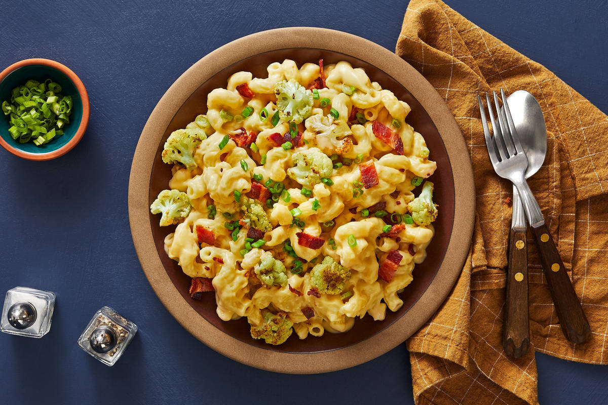 Cauliflower Bacon Mac ’n’ Cheese