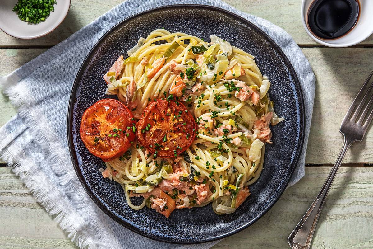 Spaghetti au saumon fumé et sauce aux poireaux et à la crème