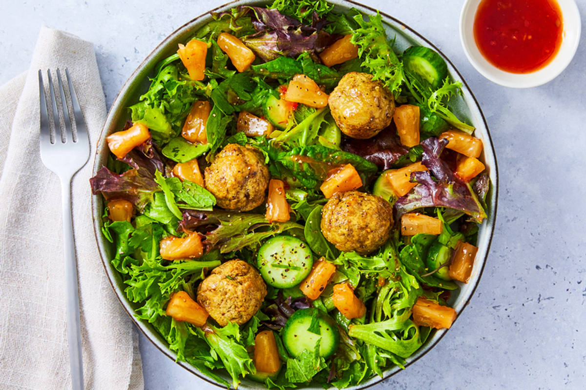 Smart Thai Beyond Meat® Meatball Salad