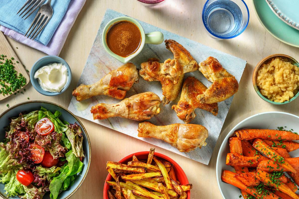 Poulet, frites au four et compote de pomme