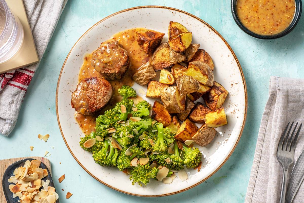 Schweinefilet mit Mandel-Brokkoli