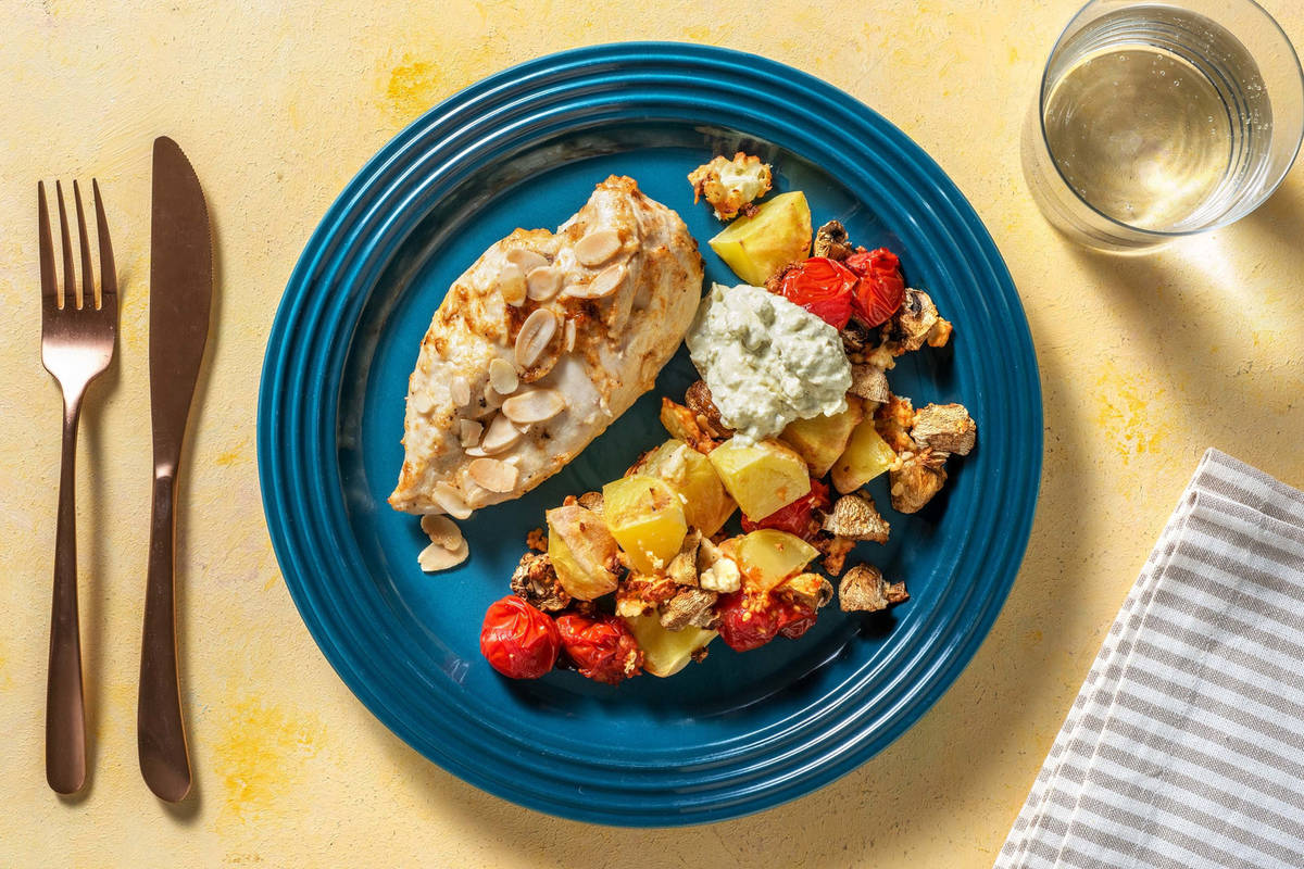 Mandel-Hähnchenbrust mit Basilikumdip