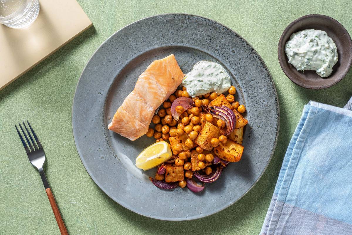 Gebratener Lachs mit Knoblauchdip