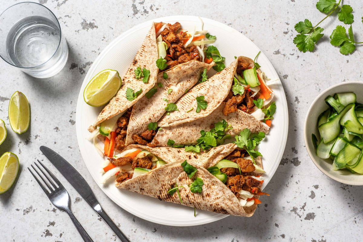Wraps met vegetarische runderstukjes en rauwkost