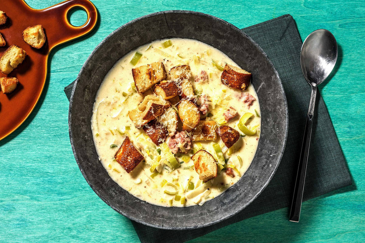 Käse-Lauch-Suppe mit Salsiccia