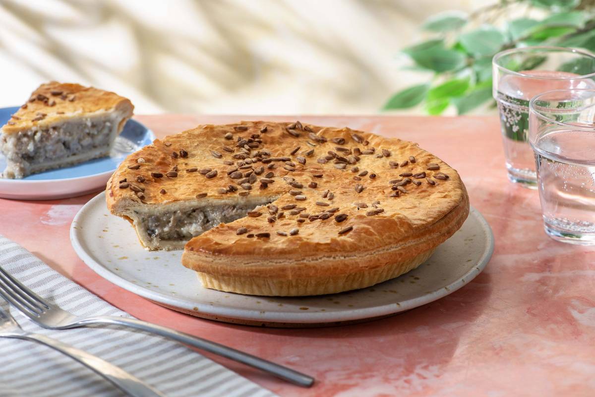 Hartige taart met romige kip - Groot