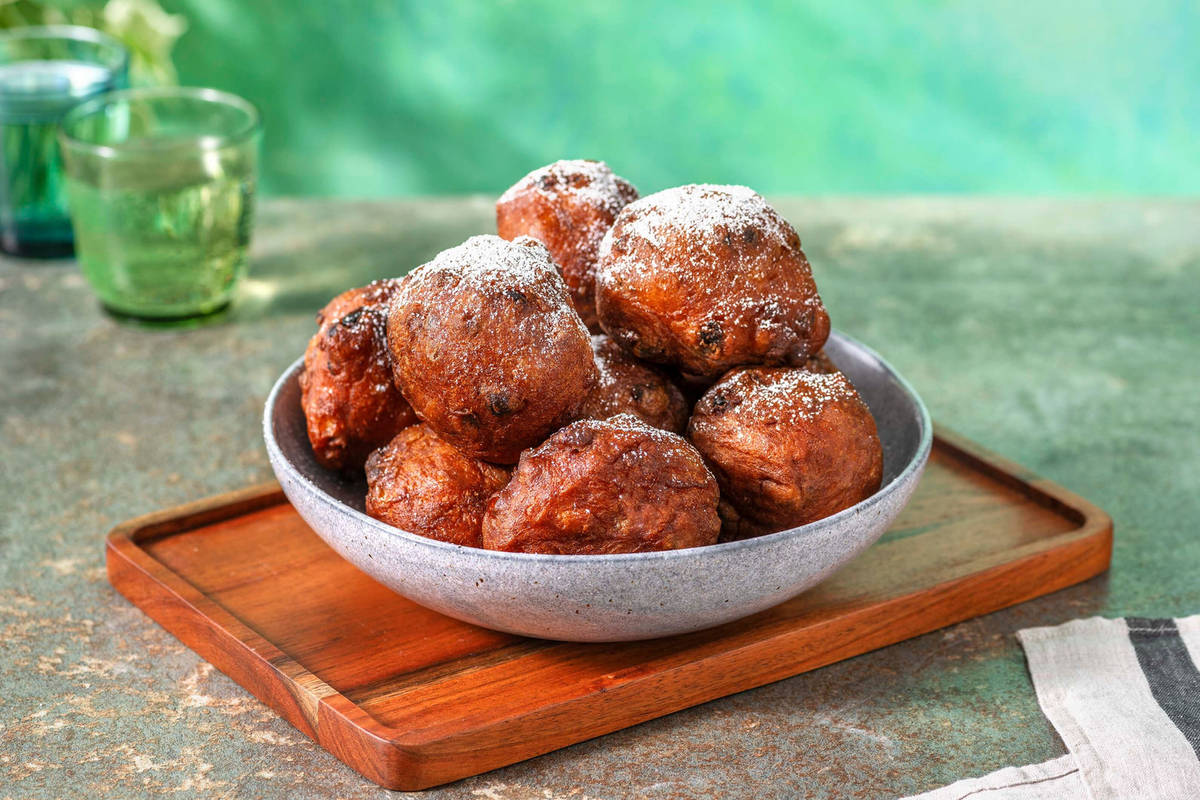 Oliebollen met krenten (10 stuks) NL/FR