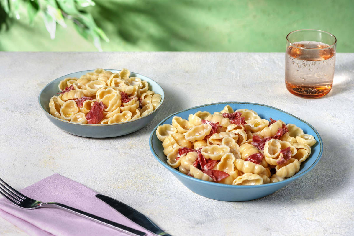 Gnocchetti in cremiger Pastrami-Sahne-Soße