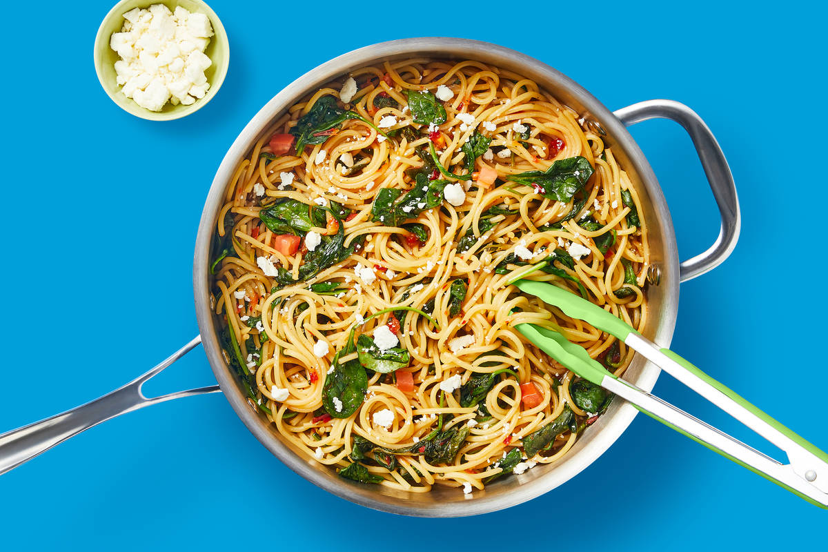 One-Pan Greek Chicken Spaghetti