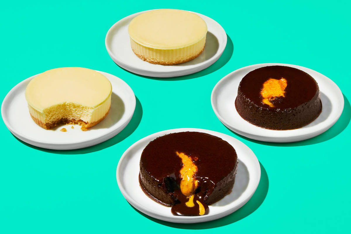 Vanilla Delight Cheesecake & Molten Peanut Butter Lava Cake