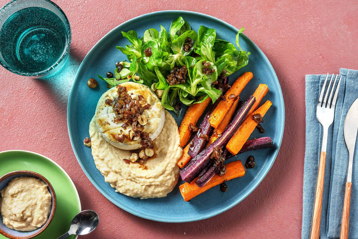 Gratiniertes Ofengemüse auf Butterbohnenpüree