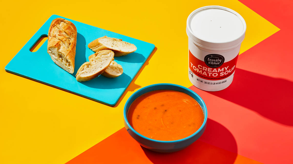 Creamy Tomato Soup & Garlic Bread
