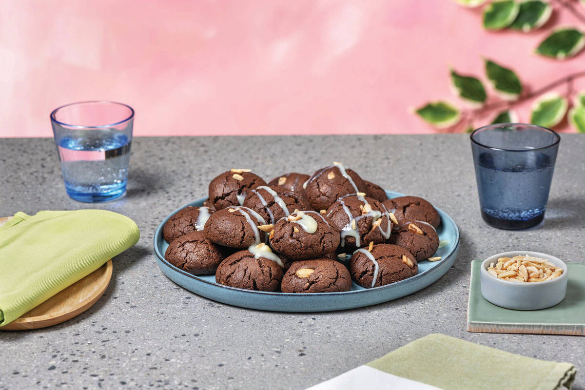 Chocolate Macadamia Cookies