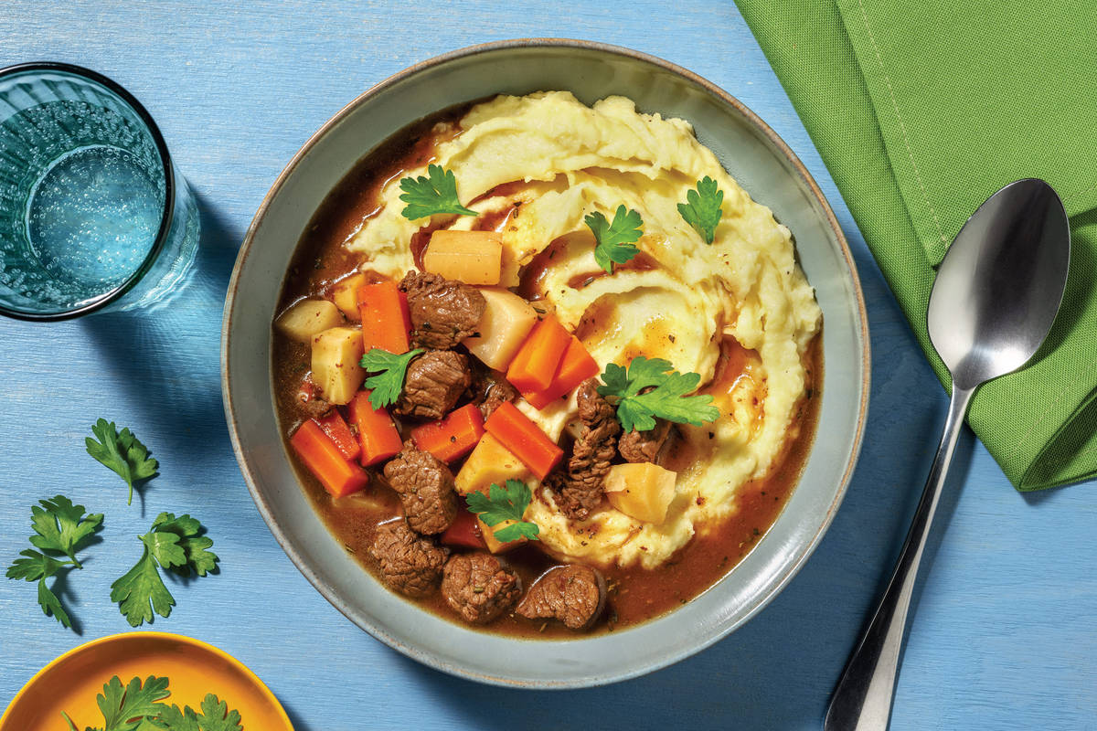 Slow-Cooked Beef Gravy & Veggie Casserole