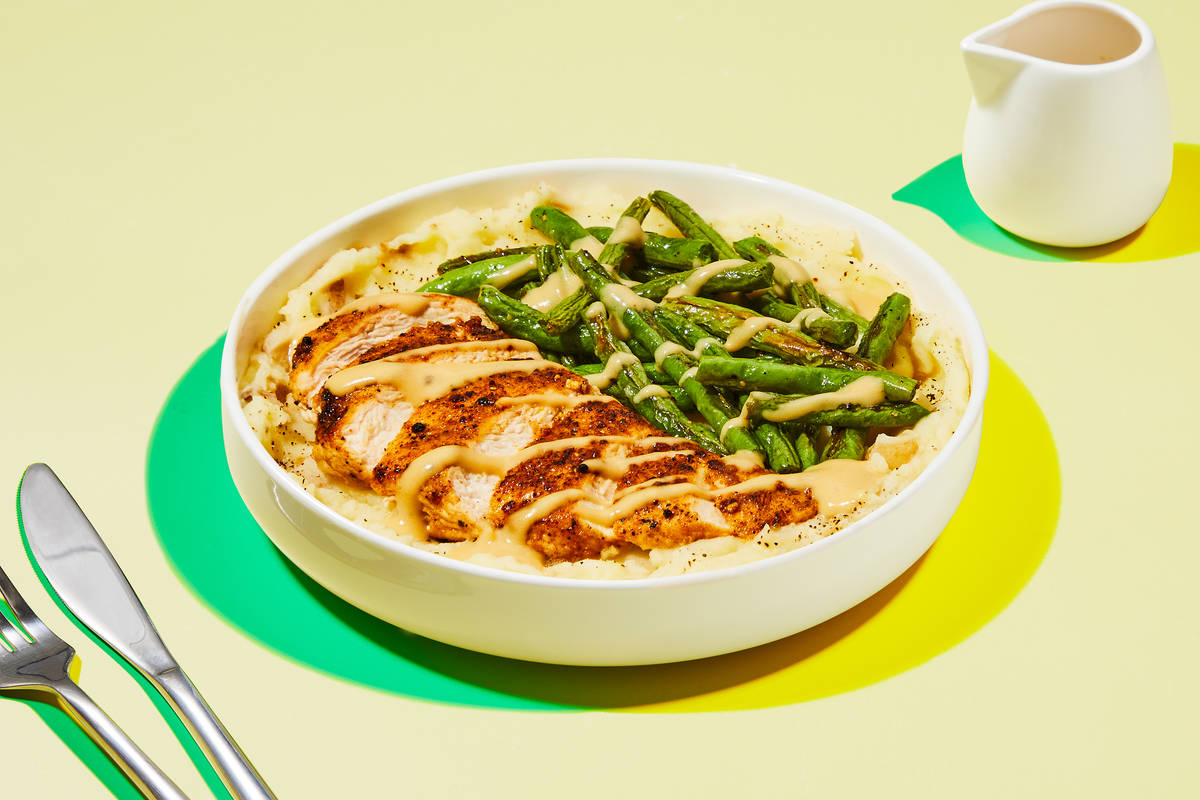 T-Pain's Hot Chicken Mashed Potato Bowls