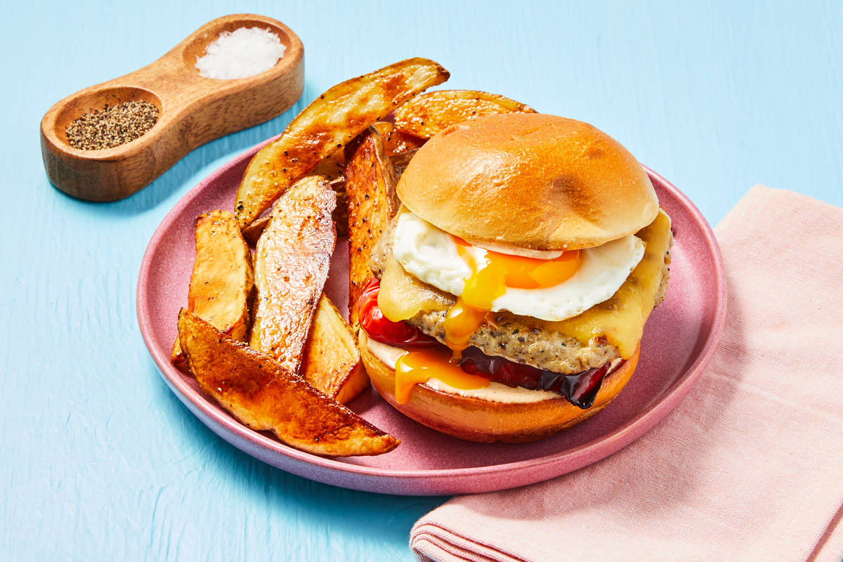 Sausage, Egg & Gouda Breakfast Sandos