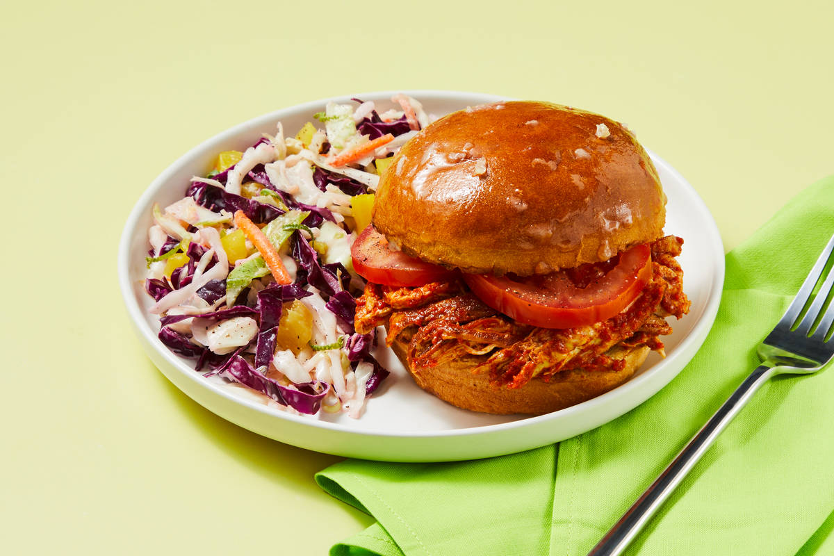 T-Pain’s Spicy Garlic Chicken Sandwiches