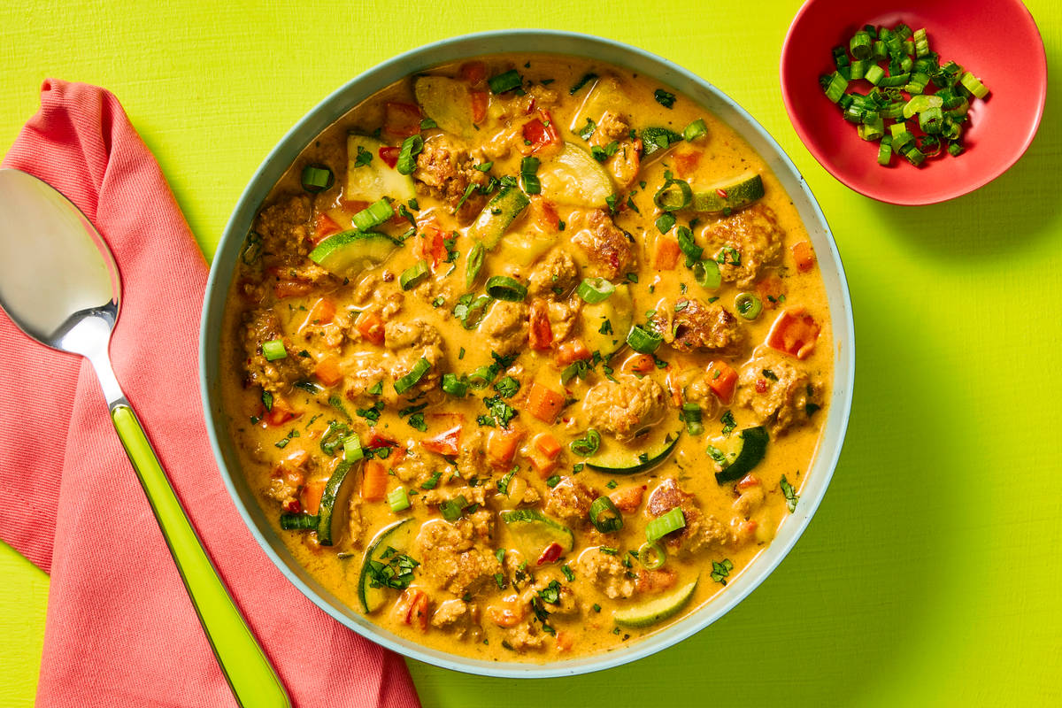 Spicy Coconut Chicken Curry Soup 