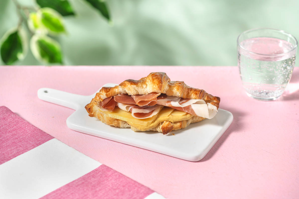 Prosciutto & Cheese Croissant