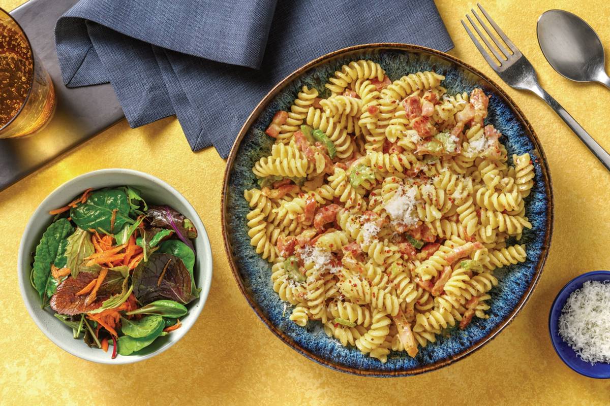 Swift Chicken & Bacon Pesto Fusilli